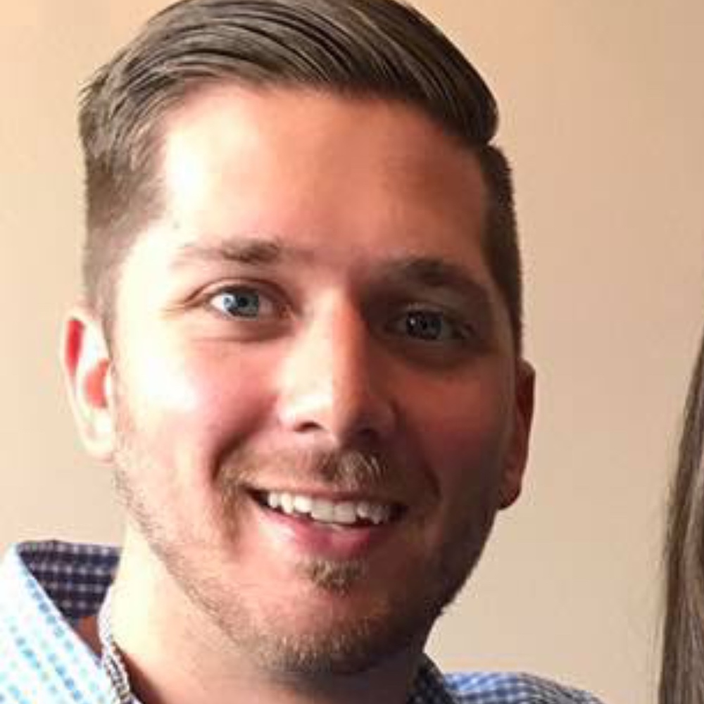 Meet your Posher, Zach